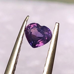 Blue Purple Heart Sapphire 0.175ct Bicolor Sapphire Natural Sapphire Gemstone,Silky Sapphire,Milky Sapphire,Milk Sapphire,Gift For Her.