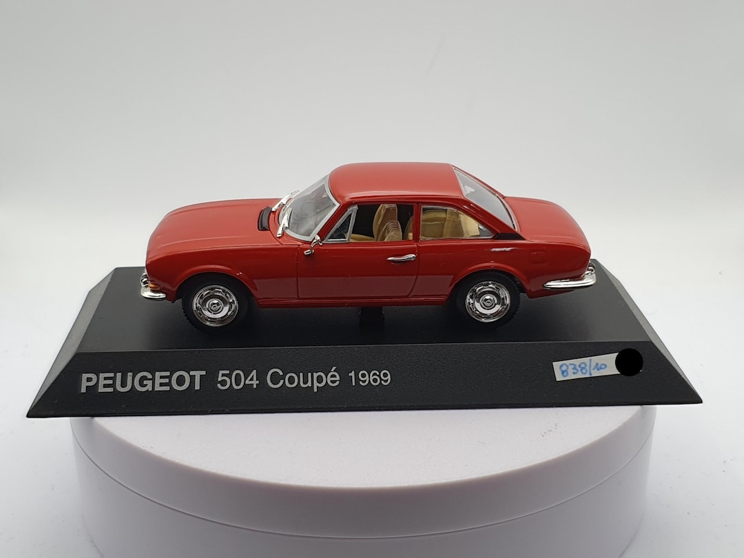 MAXICHAMPS 1/43 - PEUGEOT 504 Break - 1975 - Five Diecast