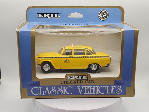 Checker Taxi Cab Ertl 1/43 Yellow