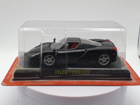 Ferrari Enzo Newsstand 1/43