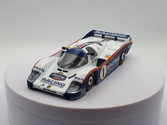 Porsche 962 Newsstand 1/43