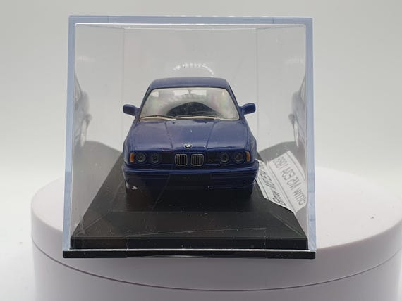 Altaya 1/43 Scale Model Car AL21020A - BMW M5 - Blue