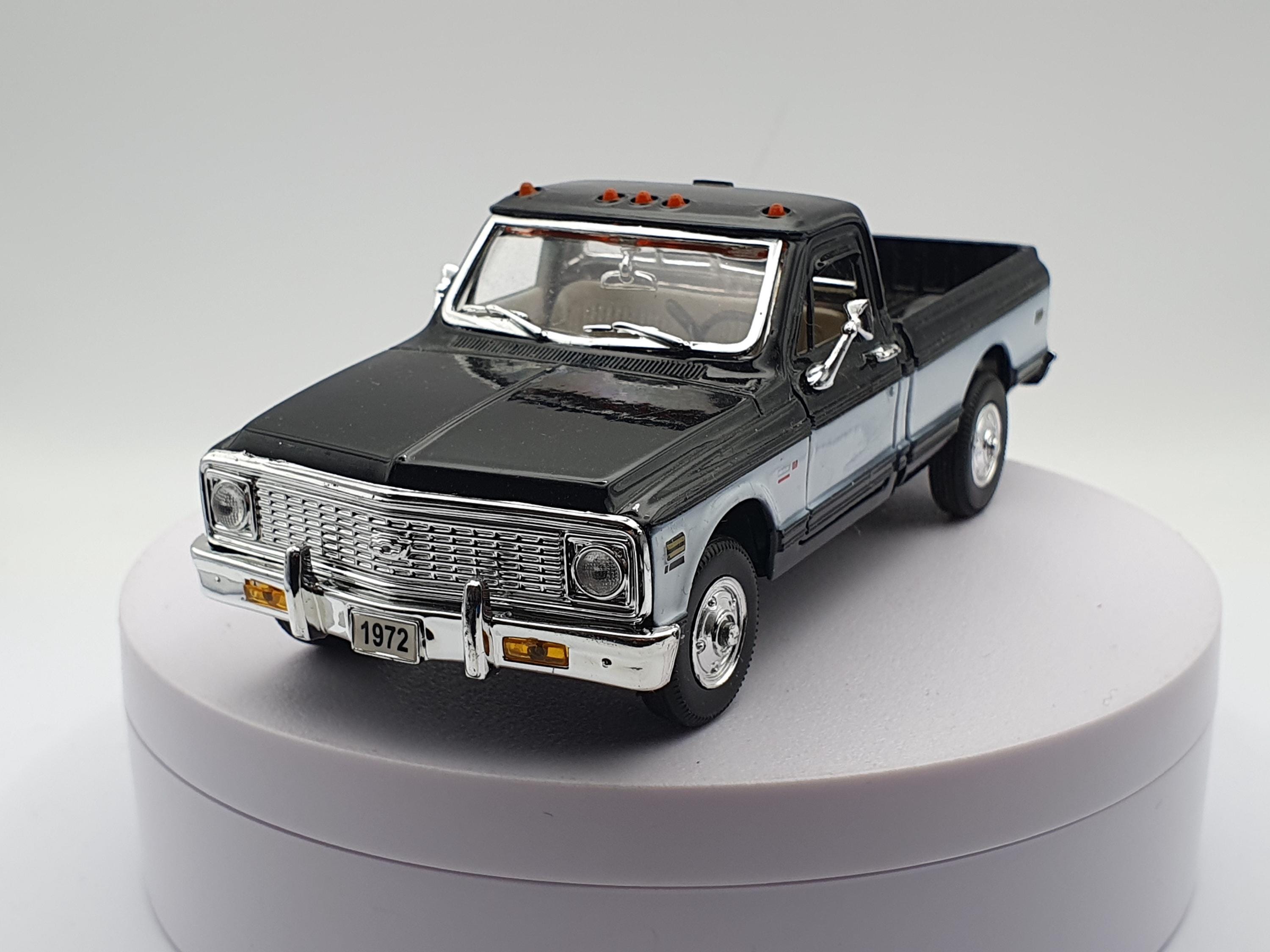1972 Chevrolet Cheyenne Pickup Truck Orange with Black