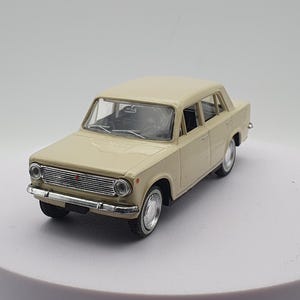 Fiat 124 Berlina Norev 1/43