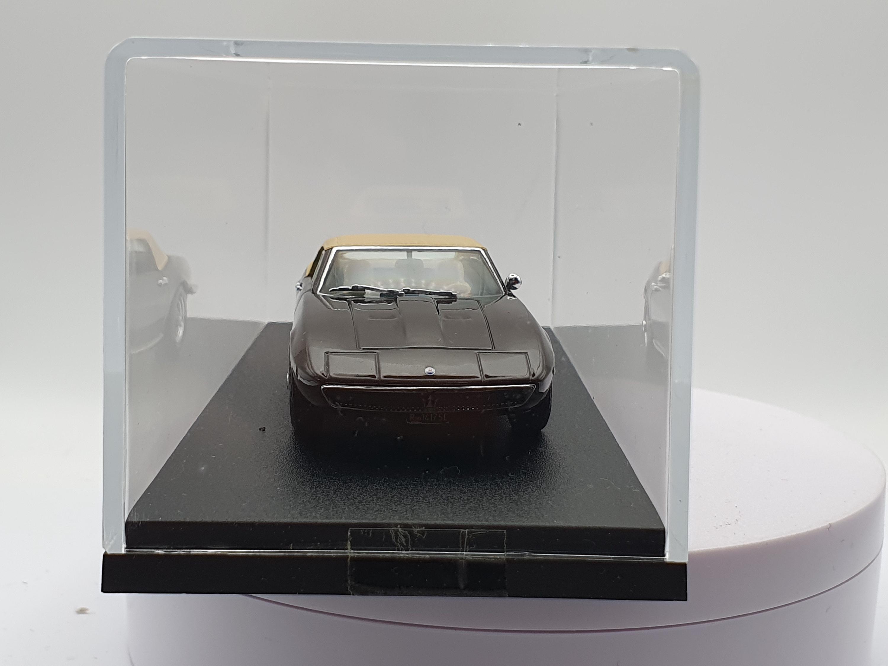 Ixo 1:43 Maserati Biturbo Spyder Año de construcción 1985 plata CLC059