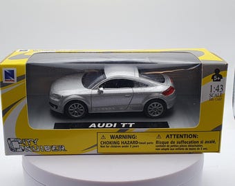 Audi コレクションモデル 1/43 スケール Audi コレクションモデル 1/43 スケール - 模型製作用品本物