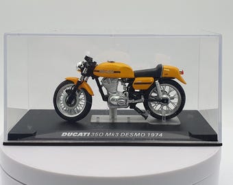Ducati 350 Desmo Motorcycle Newsstand 1/24 Yellow