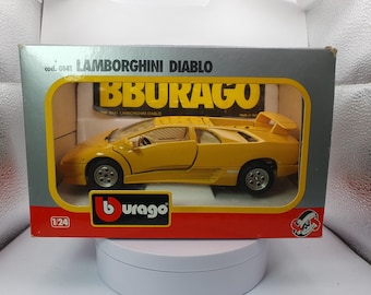LAMBORGHINI DIABLO 1990 bleu violet 1/18 BURAGO voiture miniature de collection