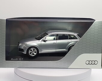 Audi Q7 1/43 Silver