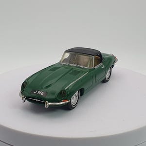 Jaguar E Spider Dinky Toys 1/43
