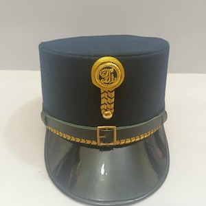 フランス軍のケピ帽 - 赤と黒の将校帽に金の縁取り - Etsy 日本