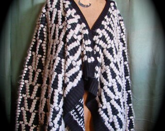 vintage chunky wool sweater, boxy black white wrap sweater,  lagenlook drapey wrap sweater, oversise wrap jacket, fall wrap, sweater jacket