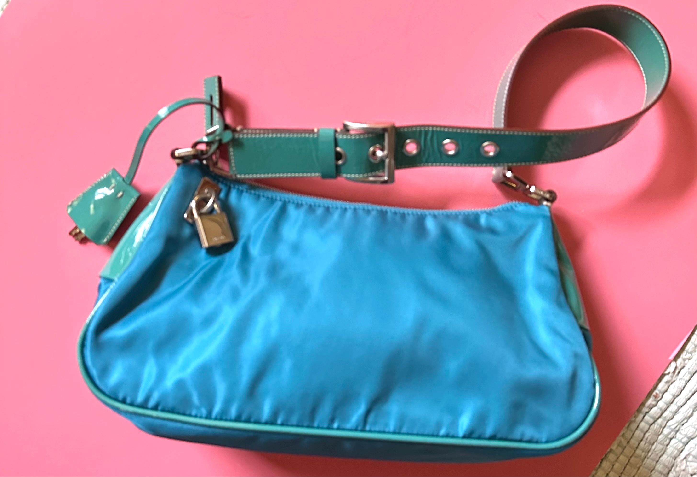 00s PRADA leather shoulder bag archive