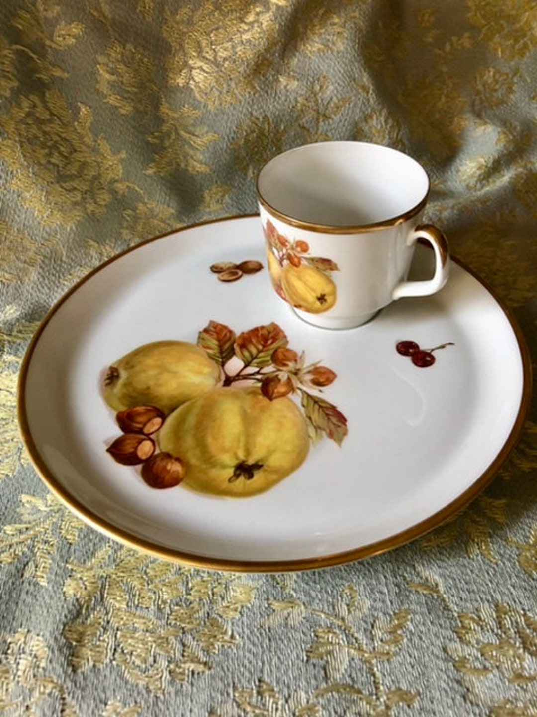 Vintage Luncheon Plates With Matching Cups Decorated With Fruit by