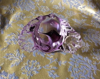 Vintage lavender art glass object signed Wilkerson 98 beautiful winged bird with swirl of vivid orchid and copper inside no flaws noted
