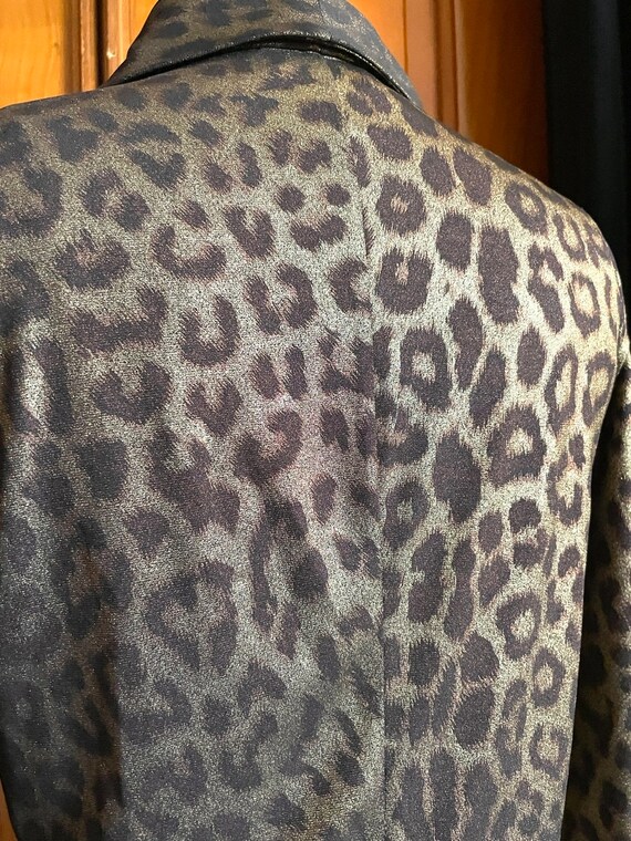 Vintage leopard print crop jacket with deep v lap… - image 3