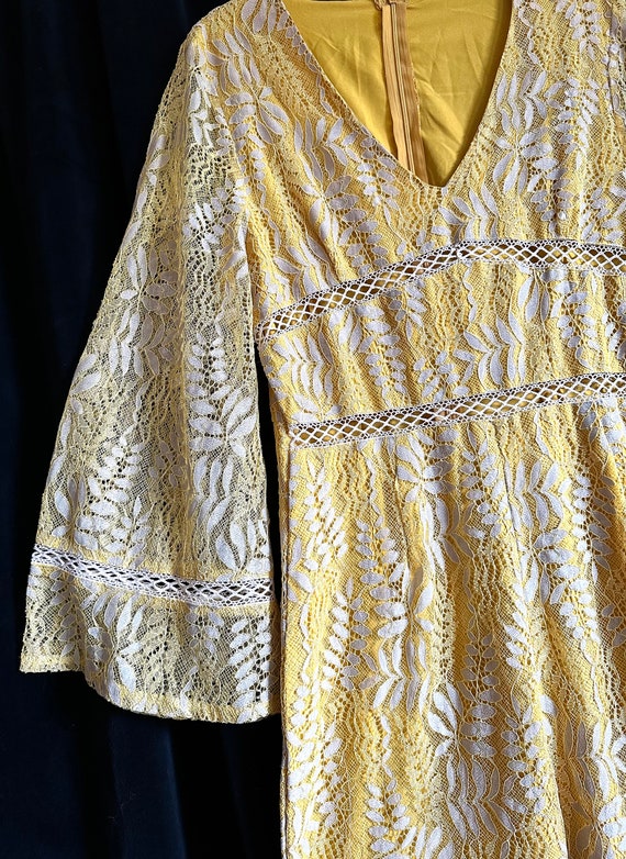 Vintage jumpsuit lace over yellow fabric bell slee