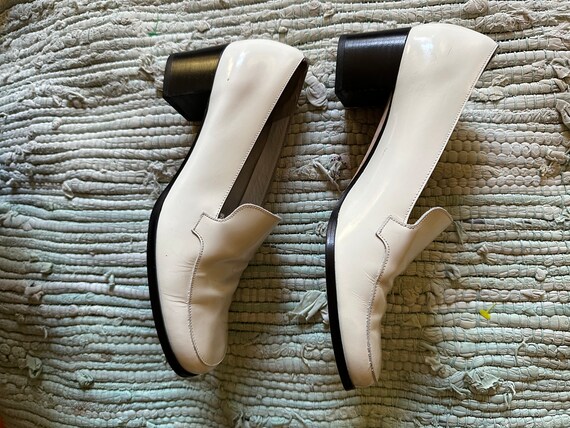 Vtg white stacked loafer heels Made in Italy for … - image 3