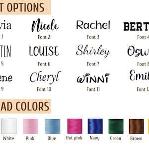 K&ouml;nnte beinhalten: Bild mit Schriftoptionen f&uuml;r Namen wie Olivia, Nicole, Rachel und Berton, mit entsprechenden Schriftnummern. Darunter eine Auswahl an Garnfarben: Schwarz, Wei&szlig;, Rosa, Blau, Pink, Marine, Gr&uuml;n, Braun und Gold.
