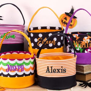 Süßes oder Saures Tasche, Süßes oder Saures Eimer, personalisierter Halloween-Korb, Monogramm-Halloween-Tasche, Jungen / Mädchen-Halloween-Korb, Halloween-Tasche