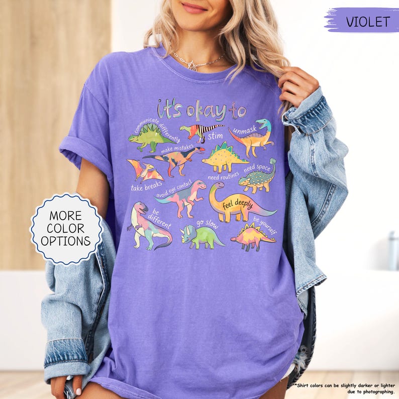 Camiseta Comfort Colors® "Está bien ser diferente" con diseño de dinosaurio y autismo, camiseta de concienciación sobre el autismo, regalo para personas con neurodiversidad, camiseta para madres de niños con autismo, camiseta para profesores de educación especial. imagen 12