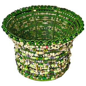 Vintage Spring Green Basket (NB01)