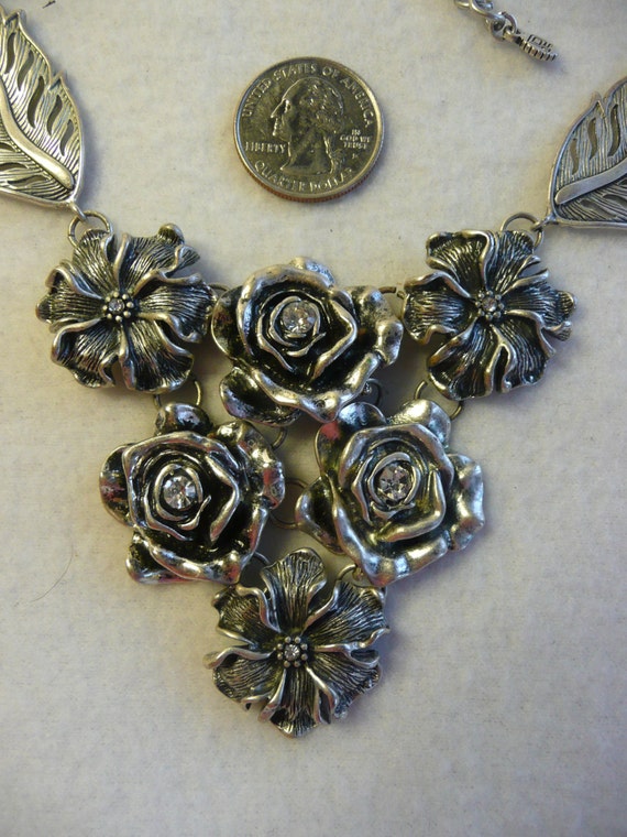 Vintage Rose and Rhinestone Victorian Style Neckl… - image 4