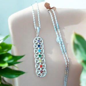Dainty 7 Chakras Pendant Necklace , Sterling Silver Necklace, Chakras Healing Symbolic Necklace, Gifts For Yogis, 7 Chakra Alignment Pendant