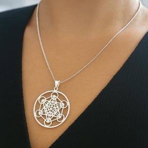 Metatron’s Cube Pendant Necklace in Sterling Silver, Metatron Pendant, Sacred Geometry Jewelry, Metatron Cube Pendant, Spiritual Necklace