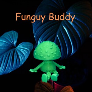 Funguy Mushroom Buddy – Articulated 3D Printed Desk Toy | Funny Mushroom Figure | Cute Office Decor | Fidget Gift for Plant Lovers & Gamers