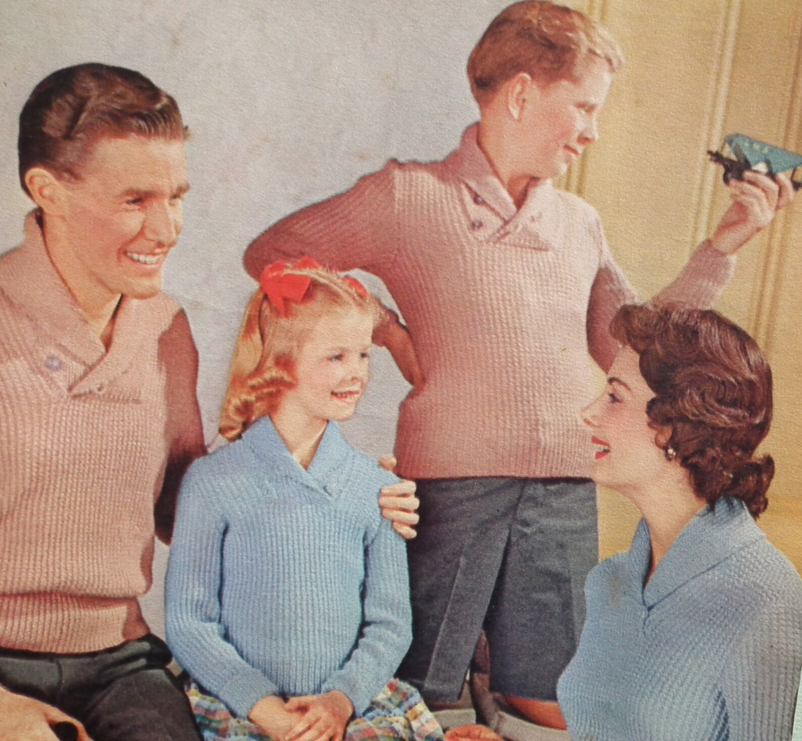 Vintage knit main image 0