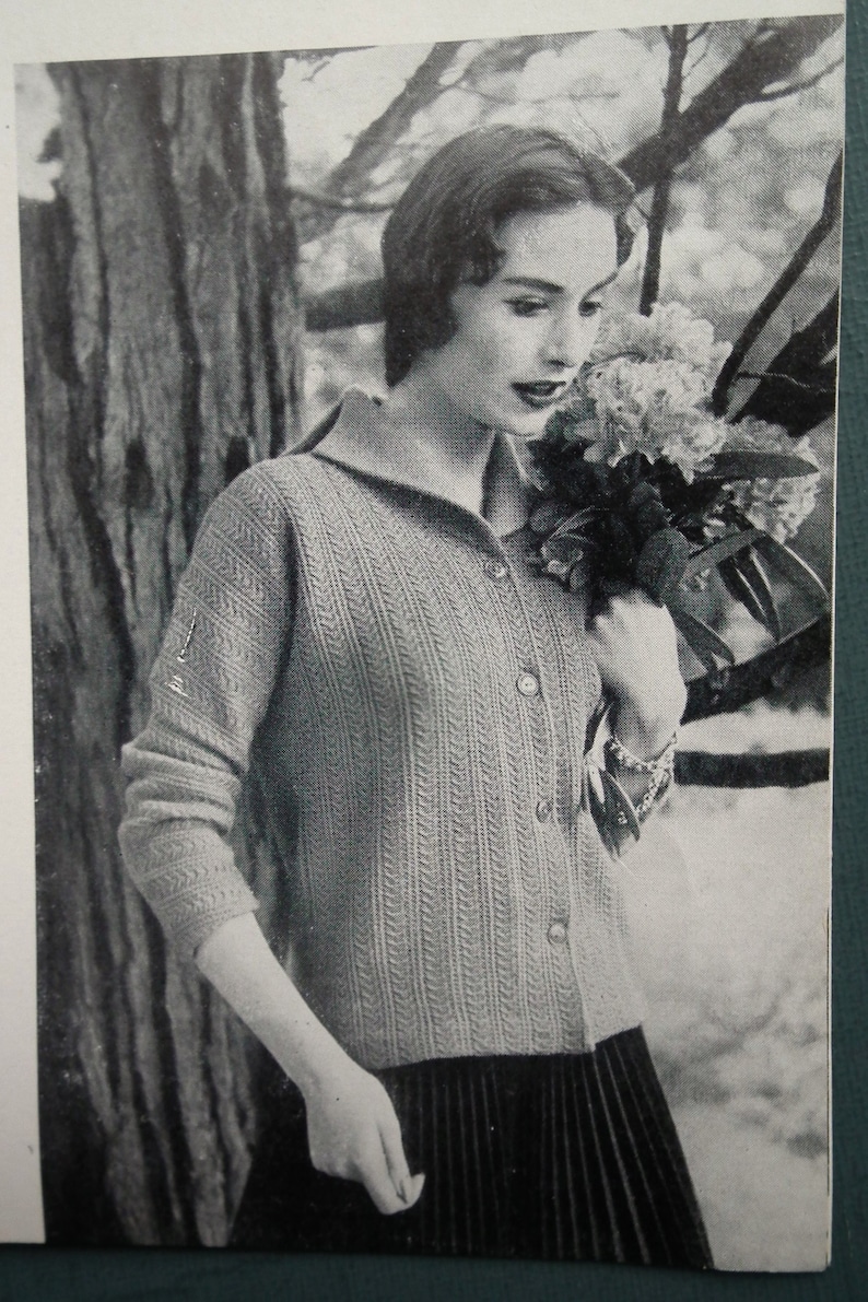 Vintage 1950s Vogue knitting patterns Vogue-Knit No. 139 Continentals 50s original book booklet women's sweaters jackets image 2