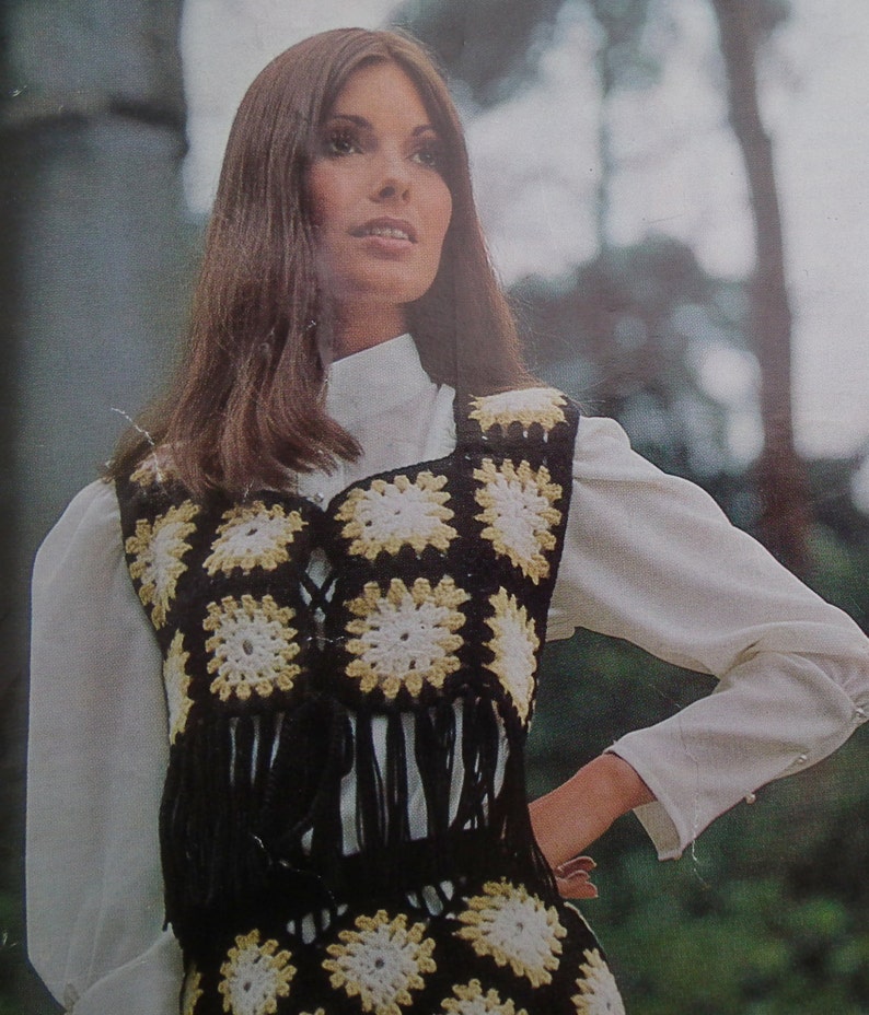 Crochet Pattern Vintage 1960s 1970s Women's Skirt and Fringed Waistcoat / Bolero original pattern 60s 70s Emu No. 2877 UK image 4