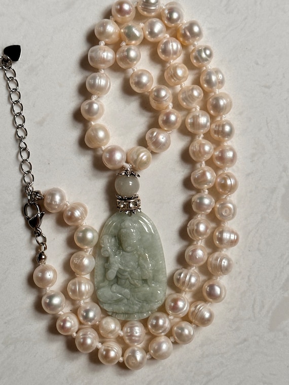 Freshwater Pearl and Jade Necklace