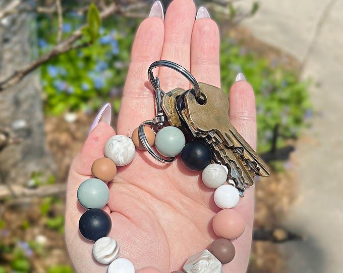 Wristlet Keychain Style 3 - with option to add lobster clip for easy attachement/removal