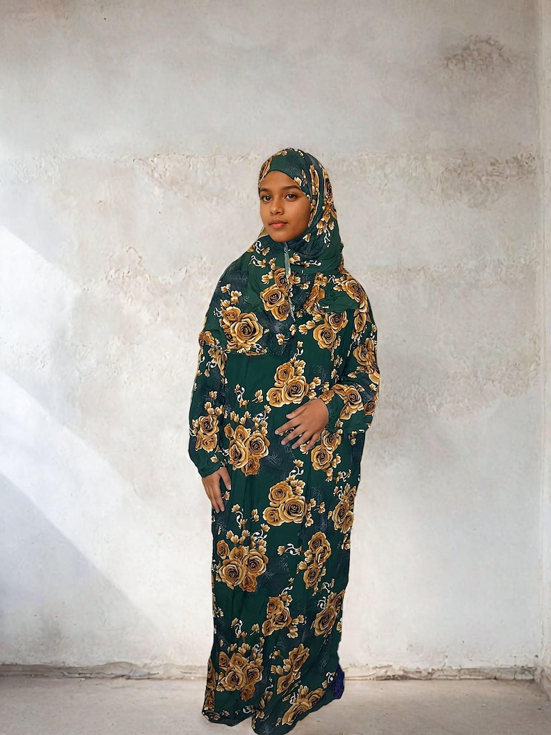 Floral Prayer Dress Abaya with Attached Hijab: Islamic Jilbab Gown image 3
