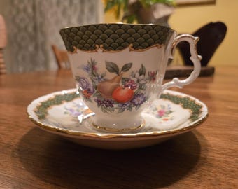 Vintage Royal Albert Sea Jade theekop en schotel: Bone China Fruit Design