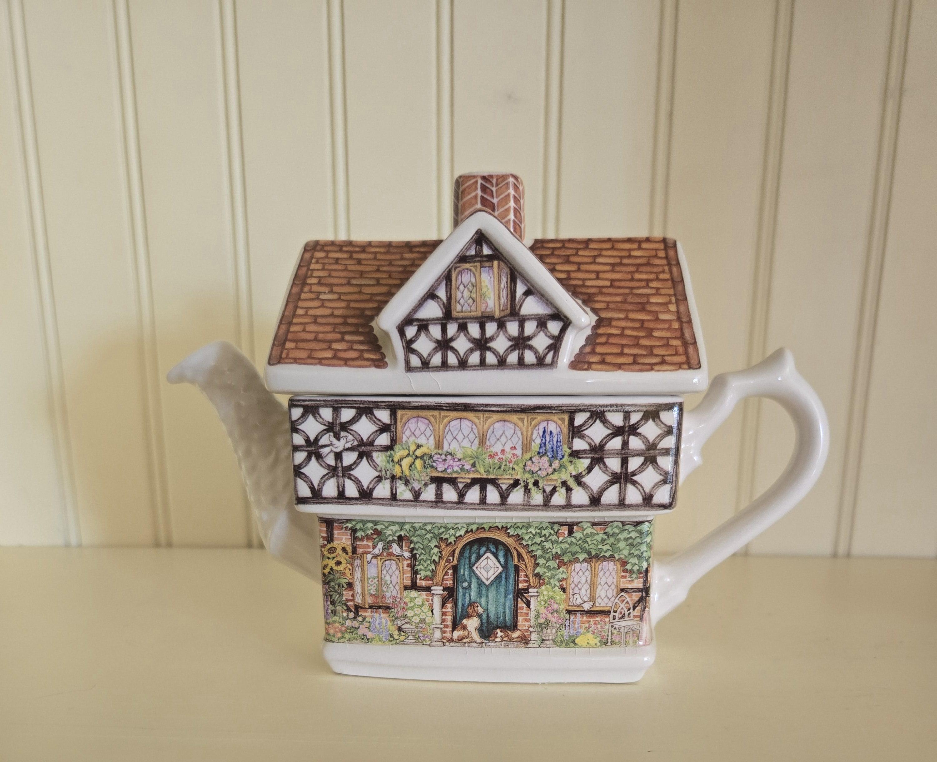 イギリス製　焼き物ポット ビンテージ ティーポット ROYAL WESSEX by CHURCHILL CHINA