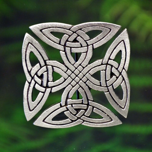 Celtic Knot Pin Celtic Jewelry Medieval Jewelry - Etsy