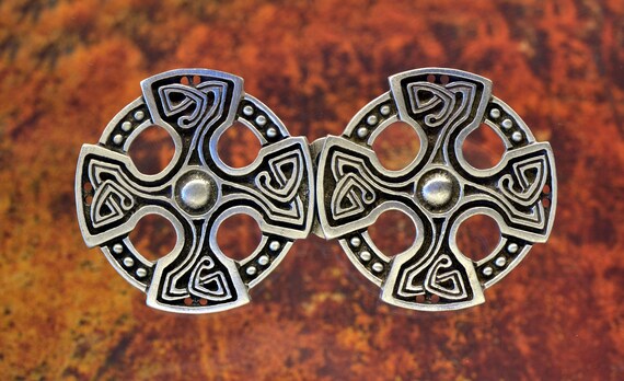 St Brynach/'s Cross Celtic Cloak ClaspMedievalRenaissancePewter Clasps