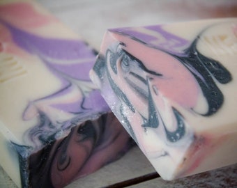 Black Raspberry Vanilla Soap Bar