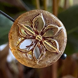 Czech Glass Beads - Flower Beads - Focal Beads - Star Flower Bead - Coin Beads - 18mm