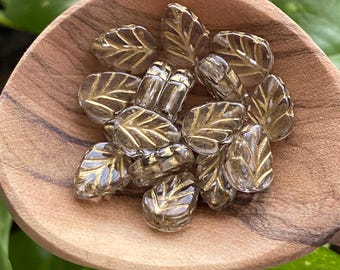 Czech Glass Beads - Leaf Beads - Czech Glass Leaf Beads - Leaves Beads - Czech Beads - 10x8mm - 20 pcs