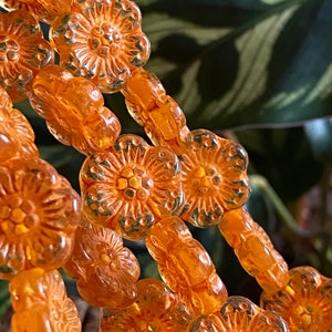 Flower Beads - Glass Flower Beads - Czech Glass Flower Beads - Czech Flower Beads - Wild Rose Beads - 14mm - 6pcs