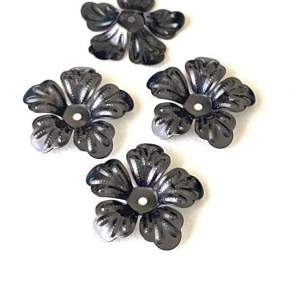 Casquette perle noire - Casquettes perlées fleurs - Casquettes perlées - Casquettes fleuries - 21 x 20 mm