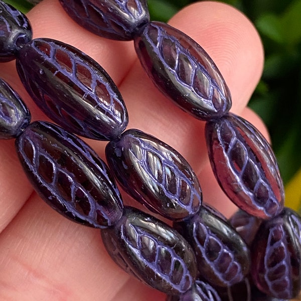 Czech Glass Beads - Oval Czech Glass Beads - Czech Beads - Twisted Oval Beads - 15x9mm - 10pcs