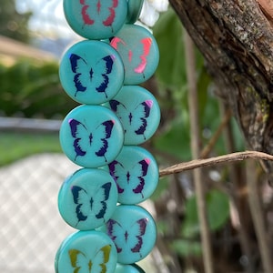 Butterfly Beads - Czech Glass Beads - Laser Etched Beads - 14mm - 8 pcs