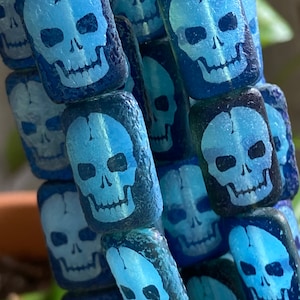 Skull Beads - Czech Glass Beads - Laser Tattoo Beads -  Etched Beads - 18x12mm - 6 pcs