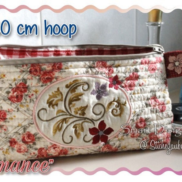 Motif de broderie machine ITH, motif ROMANCE, trousse de maquillage avec fermeture à glissière et doublure 18 x 30 cm Porte-stylo de voyage cosmétique Smart D'sign