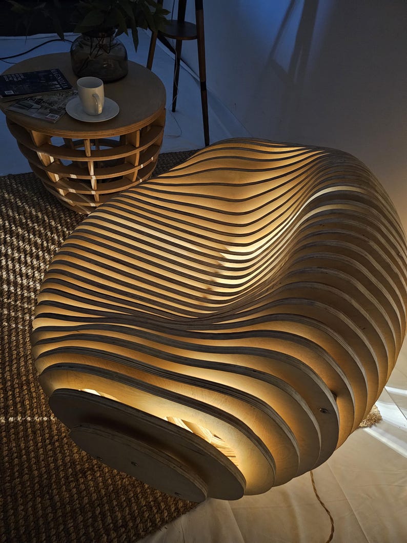 Outdoor Lounge Chair, Eierstuhl, Holzterrassenmöbel, Gartenstuhl, Sitzmöbel im Garten, Beistelltisch inklusive, handgefertigt aus den USA Bild 2